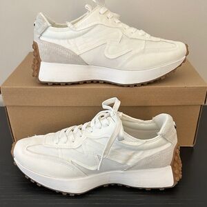 Steve Madden "Campo" Sneakers - Like new